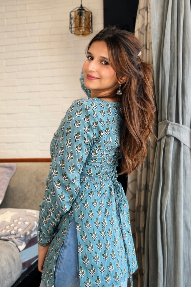 Meera square neck kurti