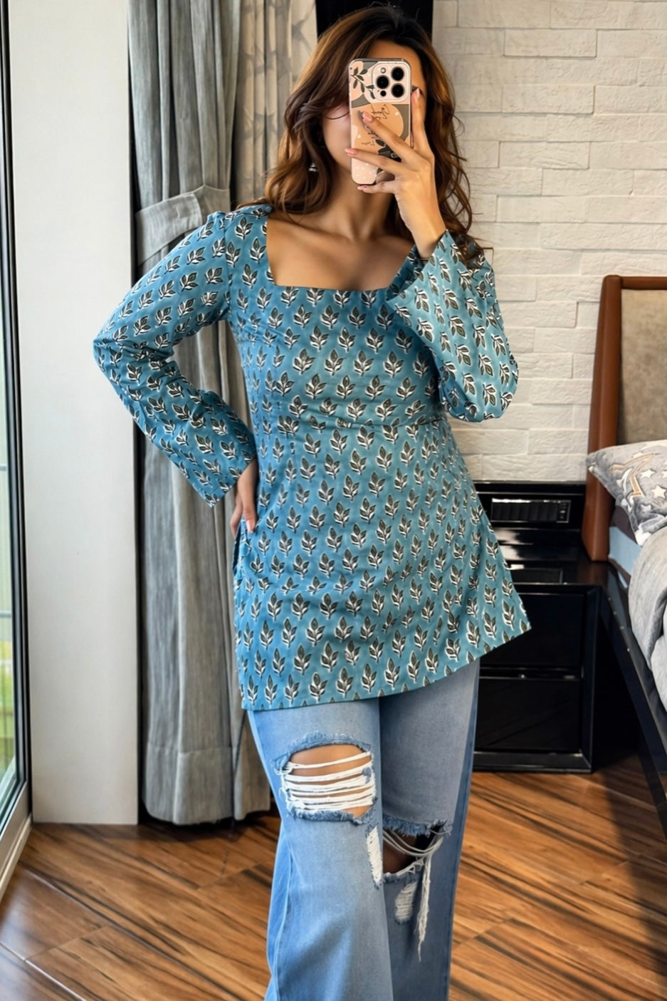 Meera square neck kurti